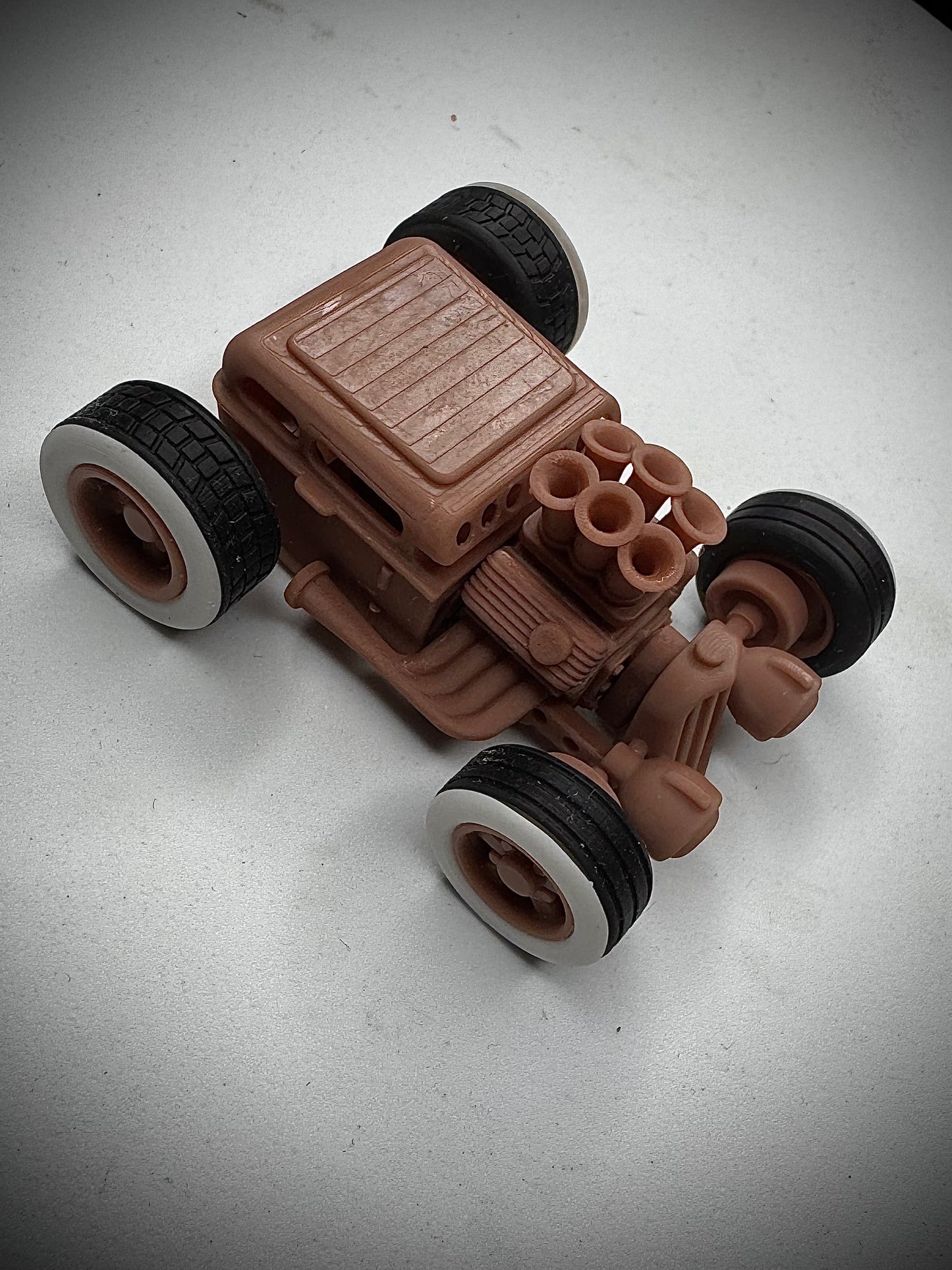 Build Kit: Sedan  - 1/64 Scale